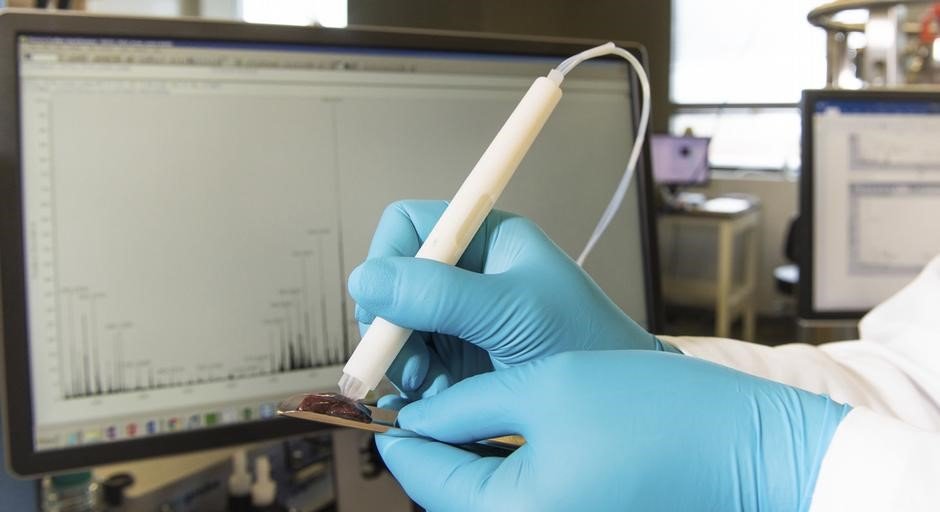 ابتكار جديد "القلم" يتعرف على الخلايا السرطانية
