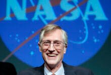 جون ماثر.. كبير علماء الفيزياء الفلكية في مركز جودارد لرحلات الفضاء بناسا