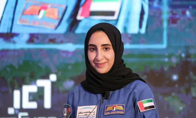 الإماراتية "نورا المطروشي" .. أول عربية تنال شارة رواد الفضاء المحترفين في وكالة (ناسا)