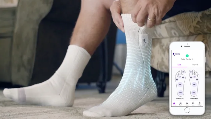 الجوارب الإلكترونية تمنع حدوث مضاعفات القدم لدى مرضى السكري