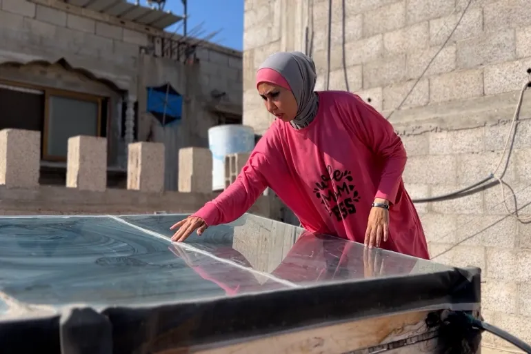 مهندسة فلسطينية تنجح في تحويل مياه البحر المالحة إلى مياه صالحة للشرب